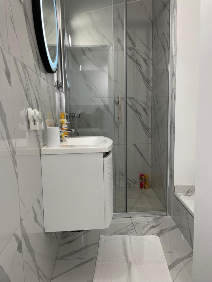 Apartment Studio Beauty In Centar Pula Bagian luar foto